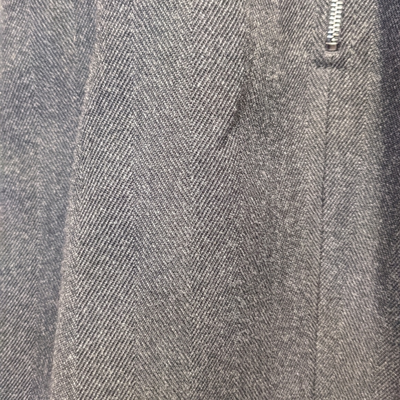 AUTH Dolce and Gabbana wool midi dress - Picture 10 of 11